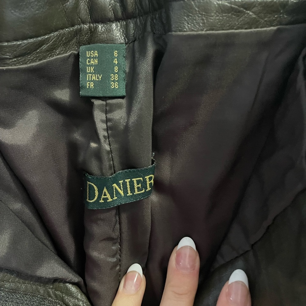 Vintage Danier leather pants - Picture 5 of 5